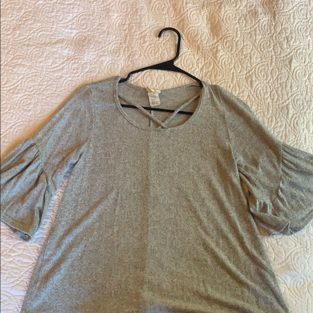 Quarter sleeve blouse